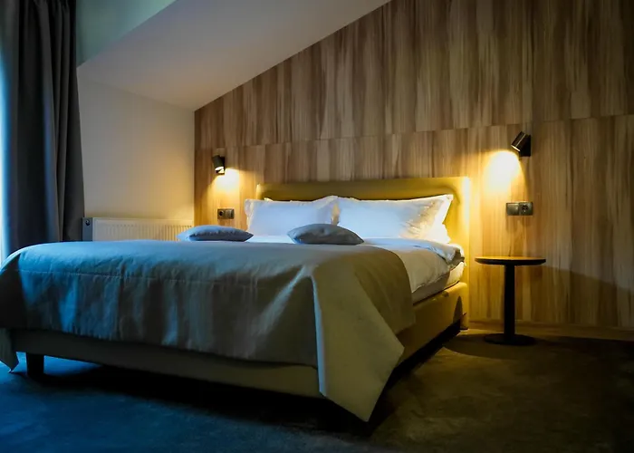 Yaremche Club Hotel